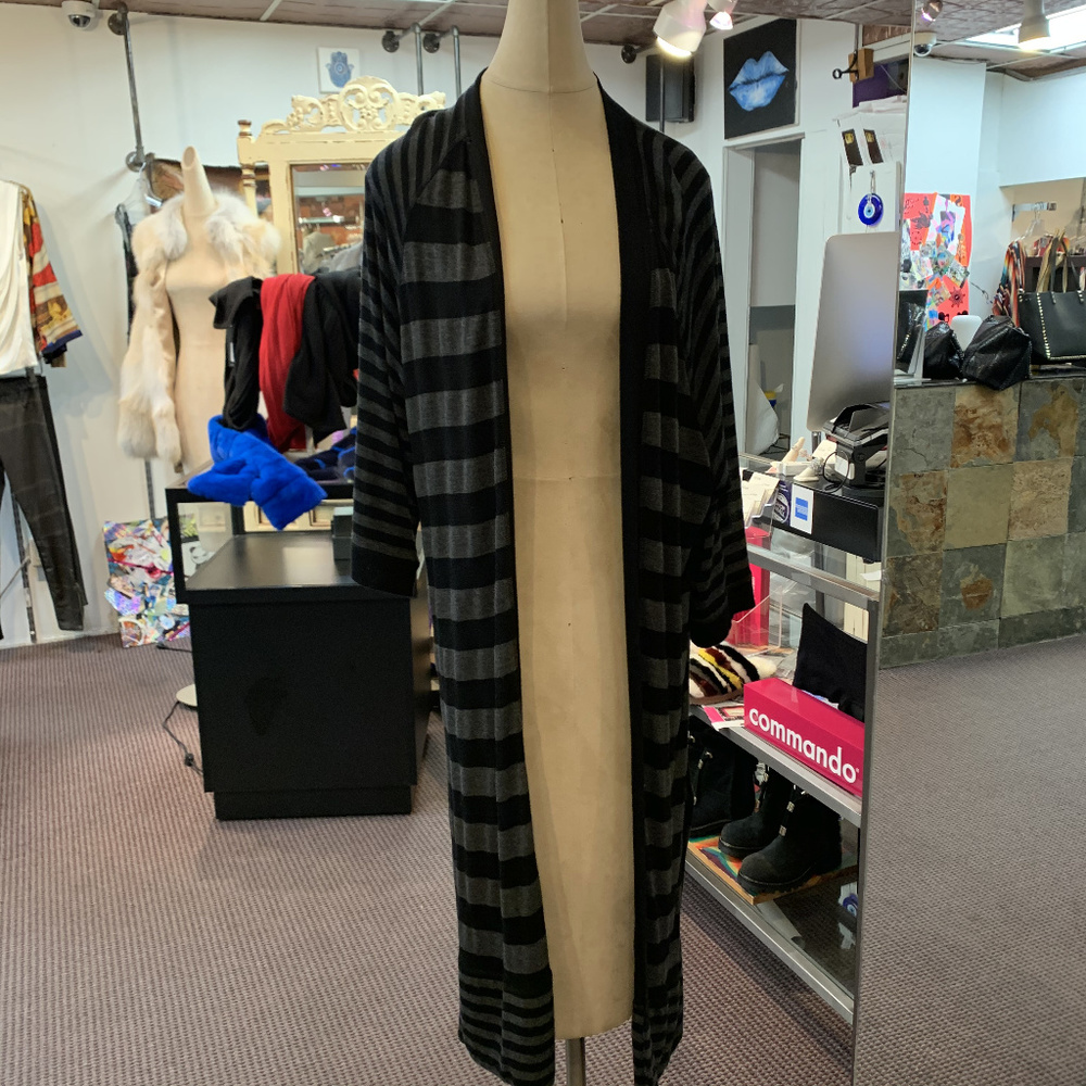 Twenty Knit Contrast Stripe Cardigan